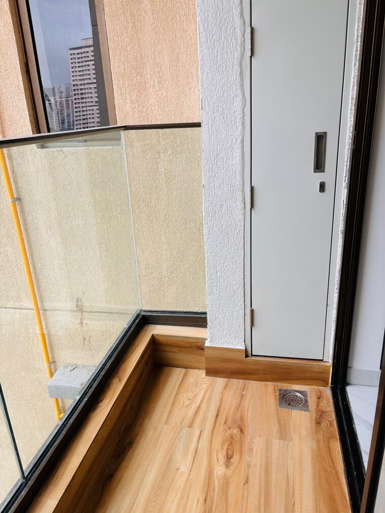 Balcony, raymond-ten-x-habitat 2 Bedroom 644 Sq.Ft. Apartment In Pokhran Road No Two Thane 8557157