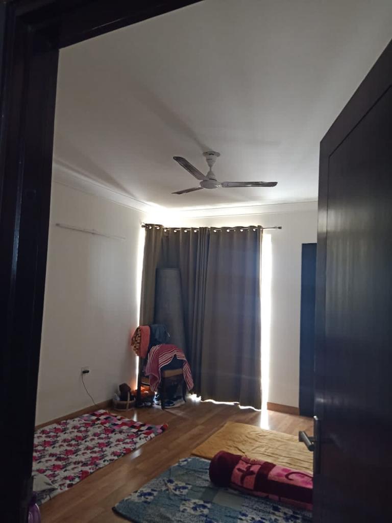 4 BHK + Pooja Room Apartment For Sale in DLF Park Place