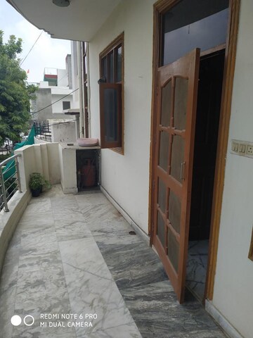 Balcony in 3 BHK Builder Floor at Sector 21d – for Rent