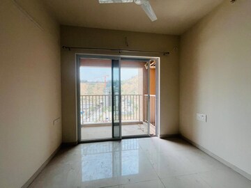 Room in 2 BHK Apartment at Godrej Green Cove, Mahalunge – for Rent
