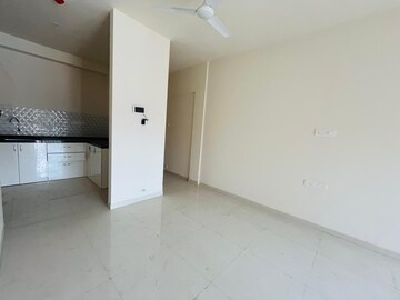 Room in 2 BHK Apartment at Godrej Green Cove, Mahalunge – for Rent