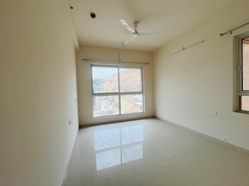Room in 2 BHK Apartment at Godrej Green Cove, Mahalunge – for Rent