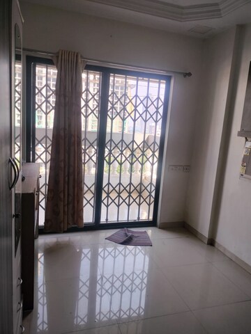 Room in 2 BHK Apartment at Raunak Park, Kokanipada – for Rent