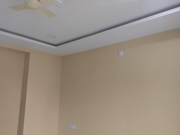 Room in 2 BHK Apartment at Manikonda – for Rent