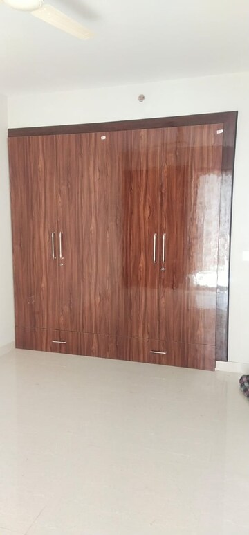 Furnished Amenities in 2 BHK Apartment at Eldeco Live By The Greens, Sector 150 – for Rent