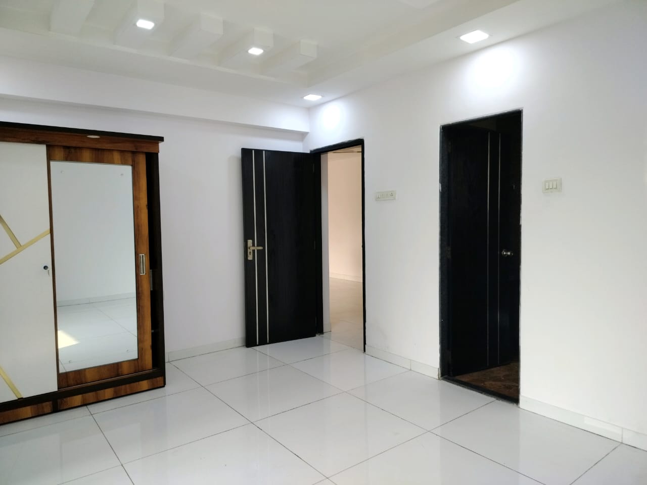 3 BHK + Extra Room 1160 Sq.Ft. Apartment in L And T Seawoods Residences