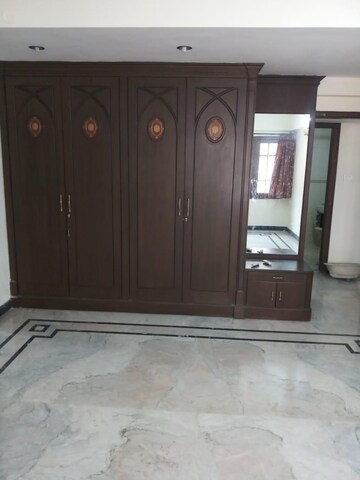 Bedroom in 3 BHK Apartment at Indiranagar – for Rent