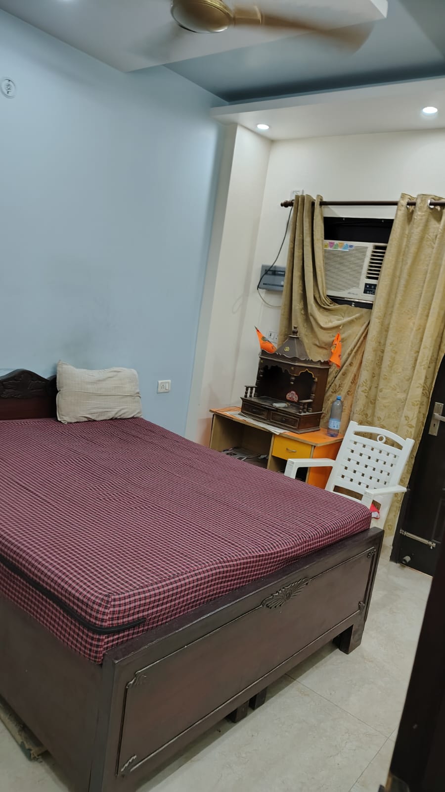 3 BHK Builder Floor For Rent in Dwarka Mor