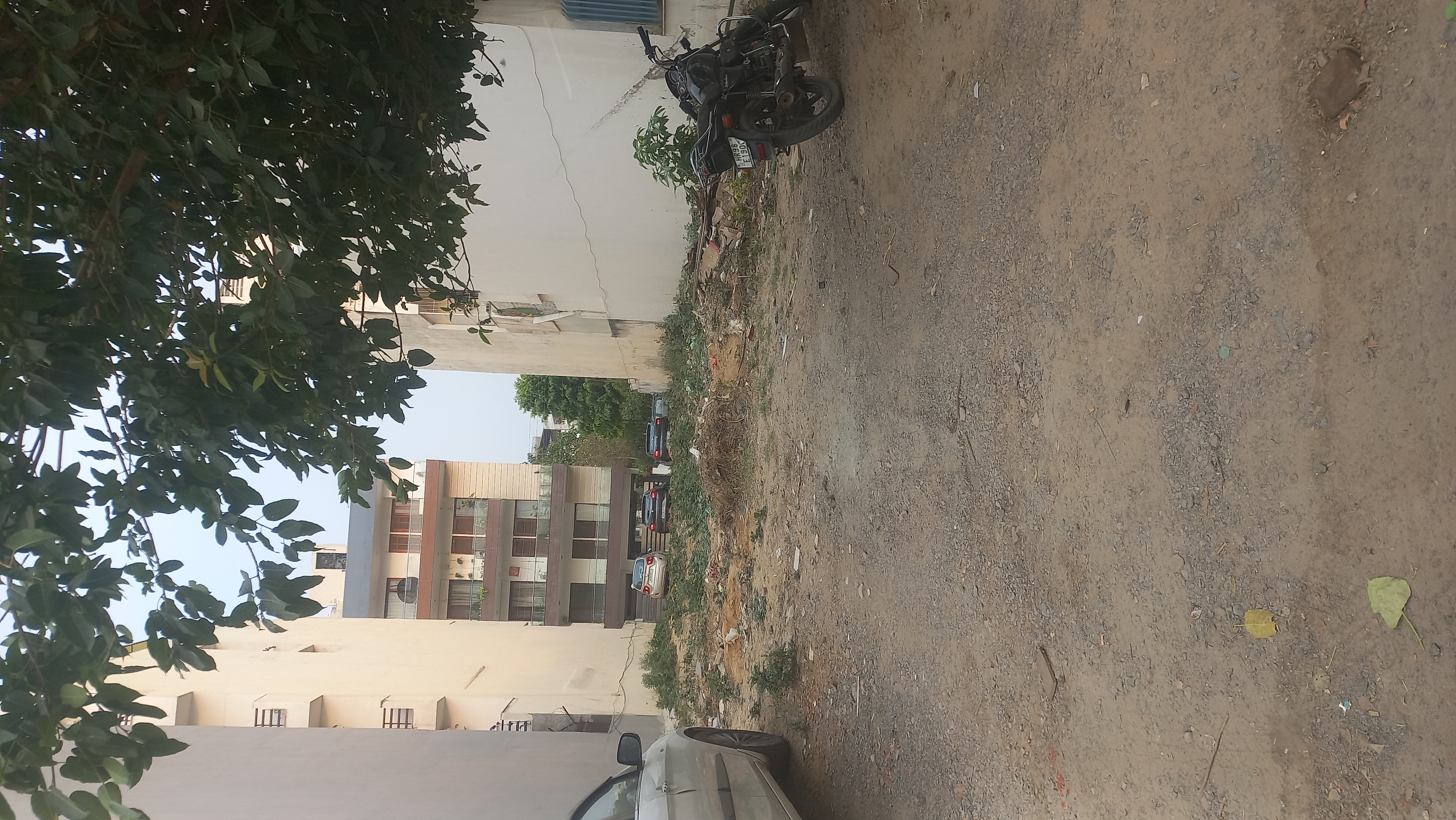 Plot For Sale in Sector 57