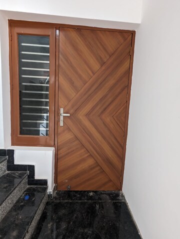 Staircase in 1 BHK Apartment at Penta Homes, Vip Road – for Rent