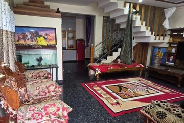 Bedroom in 3 BHK Builder Floor at Edifice Villa Valley, Yelahanka – for Sale