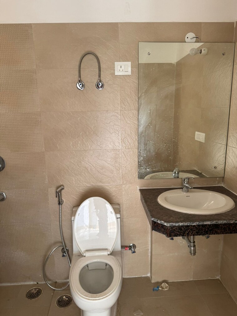 Bathroom, ats-happy-trails 3.5 Bedroom 1625 Sq.Ft. Apartment In Sector 10 Greater Noida Greater Noida 8558596