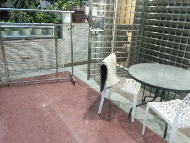 3 BHK + Extra Room 2000 Sq.Ft. Builder Floor in Unitech South City 1