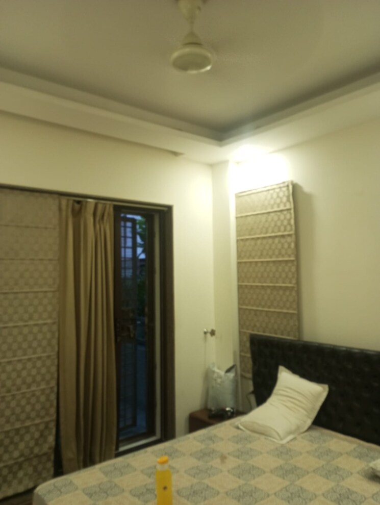 Living Room, unitech-south-city-1 3 Bedroom 2000 Sq.Ft. Builder Floor In South City 1 Gurgaon 8558619