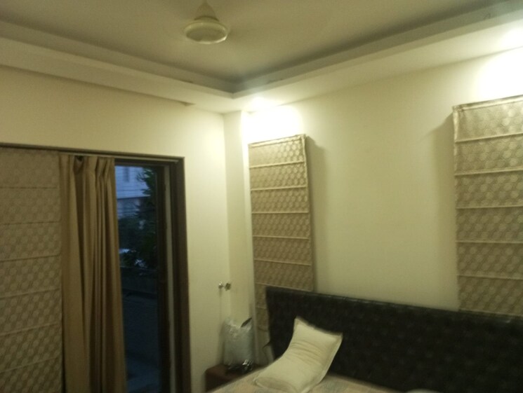 Living Room, unitech-south-city-1 3 Bedroom 2000 Sq.Ft. Builder Floor In South City 1 Gurgaon 8558619