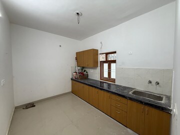 Kitchen in 2 BHK Independent House at Sector 44 – for Rent