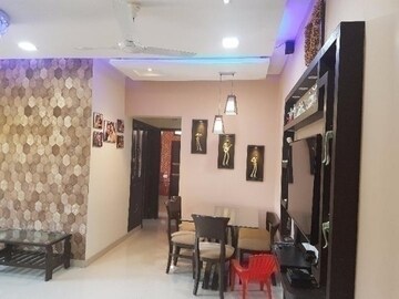 Master Bedroom in 3 BHK Apartment at Sai Baba Complex Goregaon, Goregaon East – for Rent