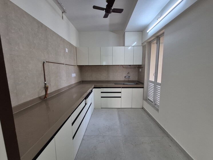 Kitchen, dosti-west-county-phase-2-dosti-cedar 3 Bedroom 938 Sq.Ft. Apartment In Balkum Pada Thane 8558720