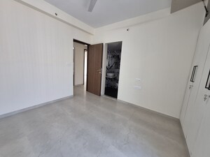 Room in 3 BHK Apartment at Dosti West County Phase 2 Dosti Cedar, Balkum Pada – for Sale