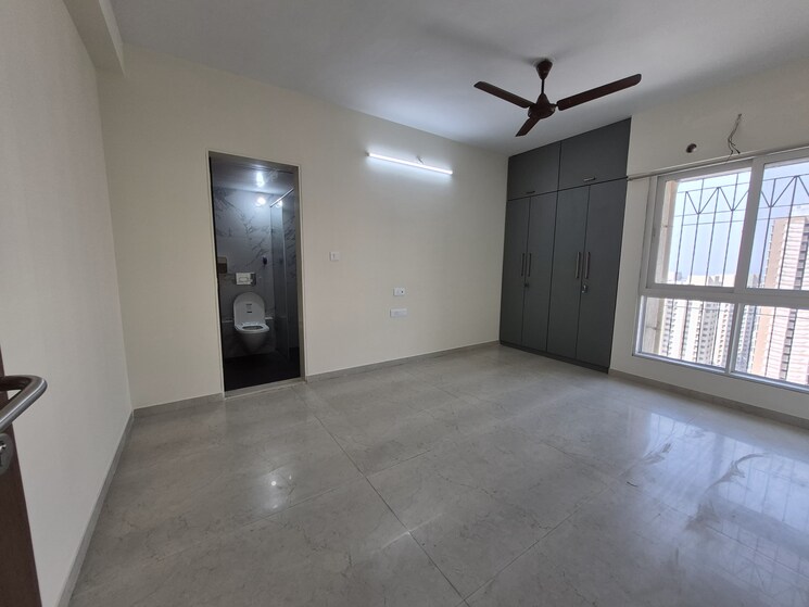 Room, dosti-west-county-phase-2-dosti-cedar 3 Bedroom 938 Sq.Ft. Apartment In Balkum Pada Thane 8558720