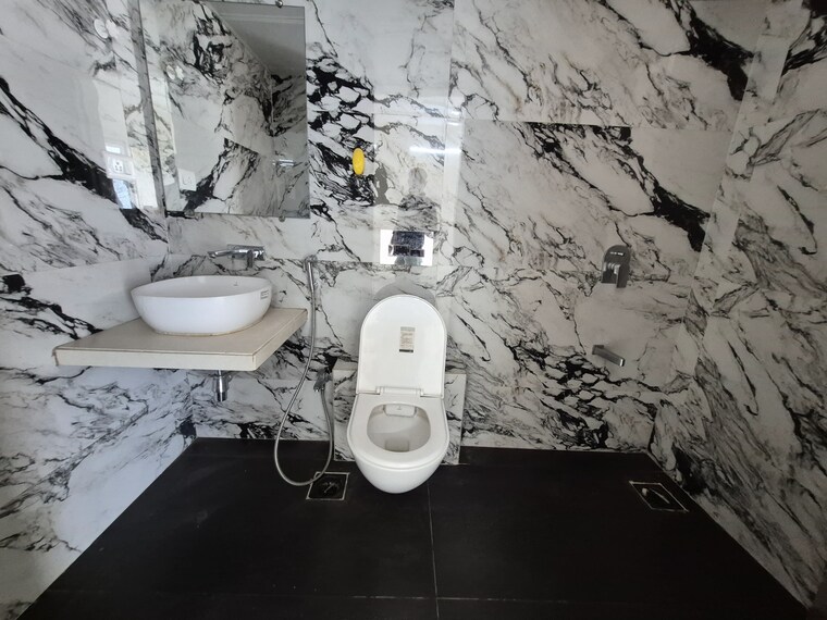 Bathroom, dosti-west-county-phase-2-dosti-cedar 3 Bedroom 938 Sq.Ft. Apartment In Balkum Pada Thane 8558720