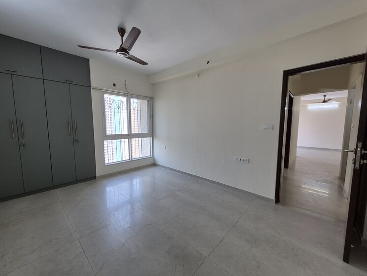 Room, dosti-west-county-phase-2-dosti-cedar 3 Bedroom 938 Sq.Ft. Apartment In Balkum Pada Thane 8558720