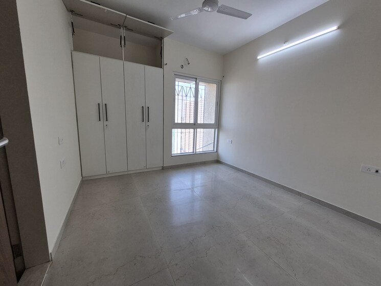 Room, dosti-west-county-phase-2-dosti-cedar 3 Bedroom 938 Sq.Ft. Apartment In Balkum Pada Thane 8558720