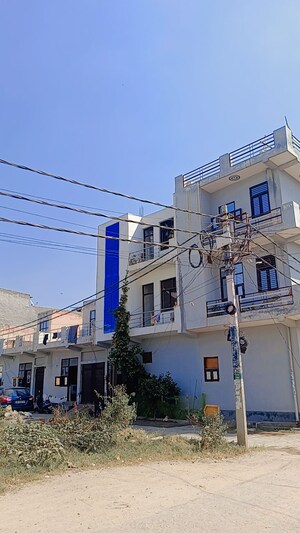 2 BHK Independent House – Exterior View View at Vrindavan Garden, Sector 16b Greater Noida - for Sale