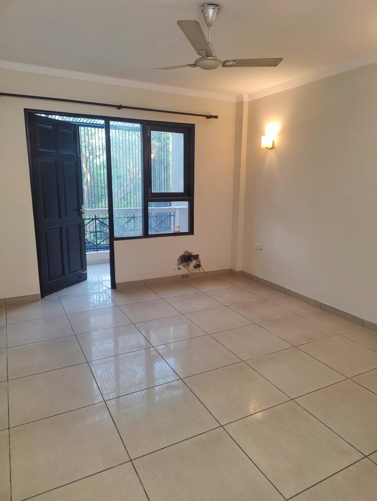 Room, unitech-south-city-1 6+ Bedroom 360 Sq.Ft. Villa In South City 1 Gurgaon 8558754