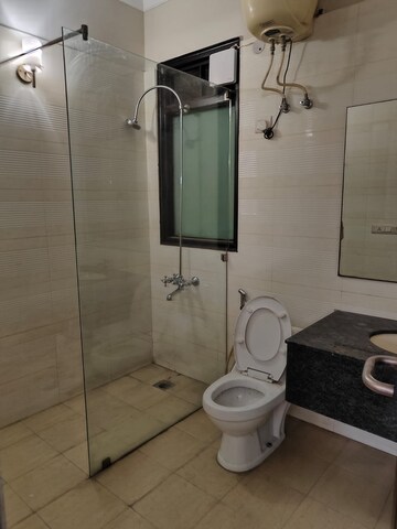 Bathroom in 6+ BHK Villa at Unitech South City 1, South City 1 – for Rent