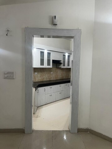 2.5 BHK Apartment For Rent in Ramprastha Awho, Sector 95