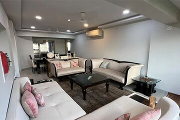 4 BHK Apartment For Sale in Tardeo