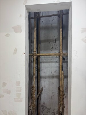 Furnished Amenities in 2 BHK Builder Floor at Turner Road – for Sale