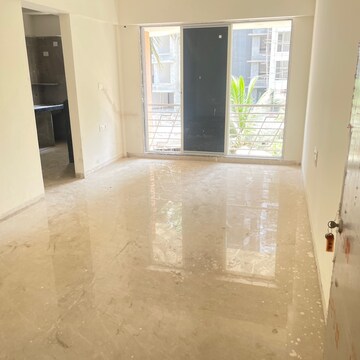 2 BHK Apartment For Rent in Goregaon West