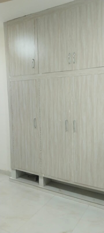 Furnished Amenities in 3 BHK Independent House at Aliganj – for Rent