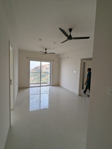 2.5 BHK Apartment For Rent in VTP Belair E And F Building, Mahalunge