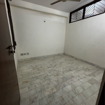 Room in 2 BHK Builder Floor at Malviya Nagar – for Rent