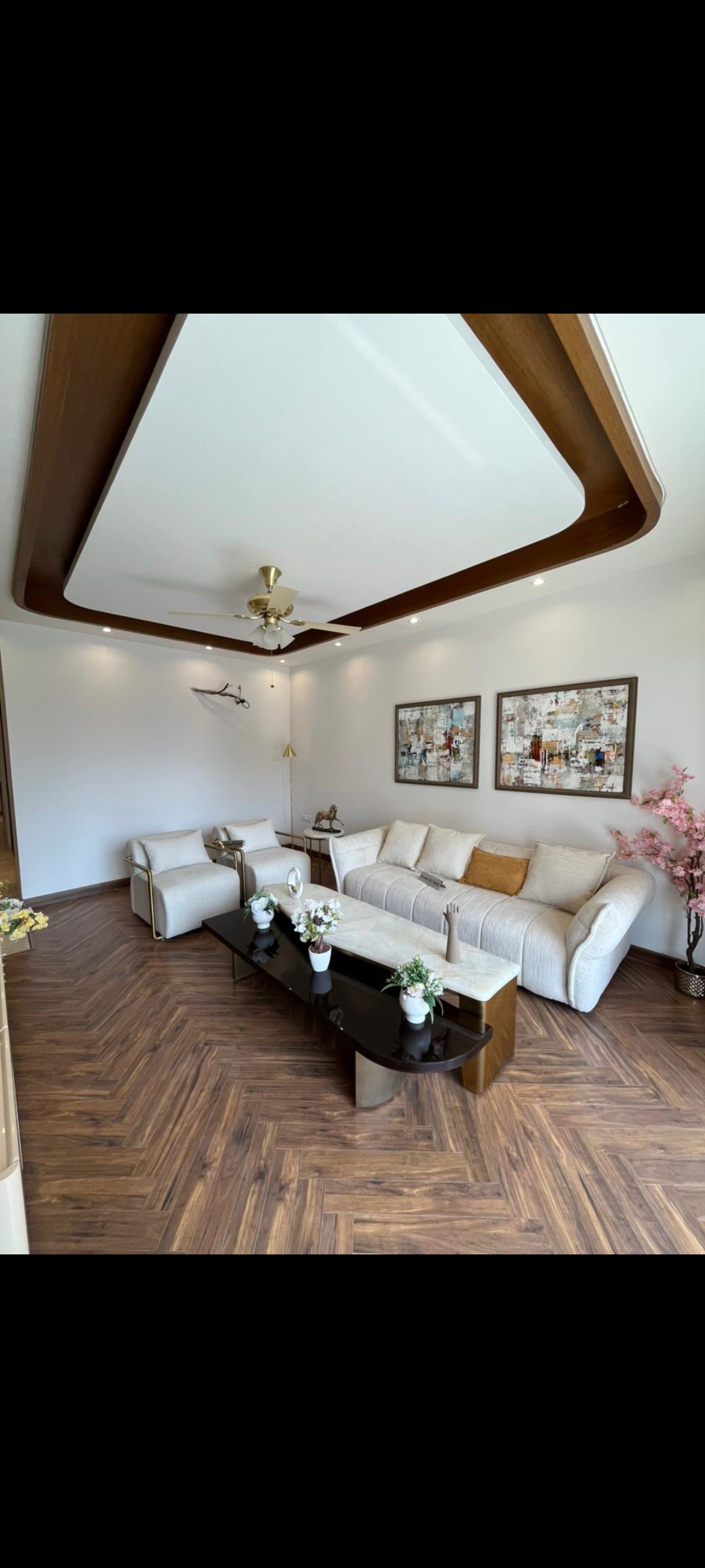 4 BHK Builder Floor For Sale in Paras Trinity