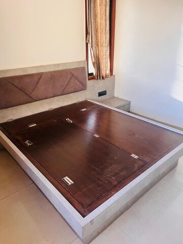 Furnished Amenities in 2 BHK Apartment at Pride Park, Dhokali – for Rent