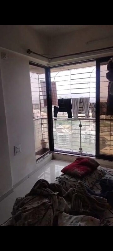 2 BHK Apartment For Rent in Satguru Solitaire, Kasarvadavali