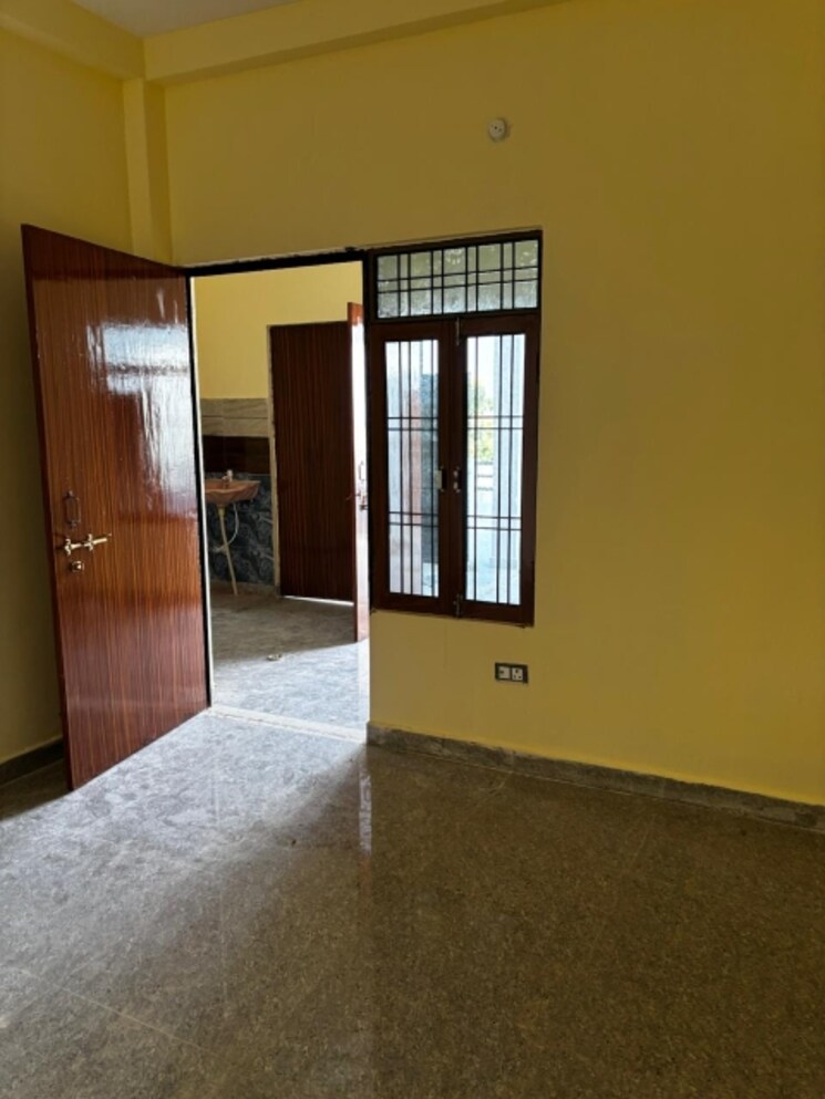 Room, gomti nagar 2 Bedroom 1000 Sq.Ft. Independent House In Gomti Nagar Lucknow 8558987