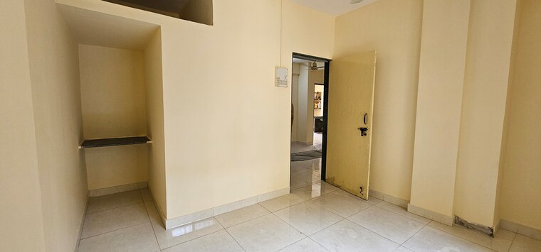 Room, rajas society 3 Bedroom 1200 Sq.Ft. Apartment In Rajas Society Pune 8559000