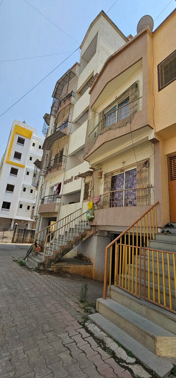 3 BHK Apartment For Sale in Rajas Society