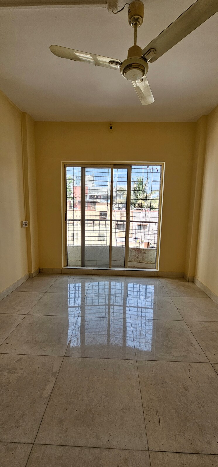 Room, rajas society 3 Bedroom 1200 Sq.Ft. Apartment In Rajas Society Pune 8559000