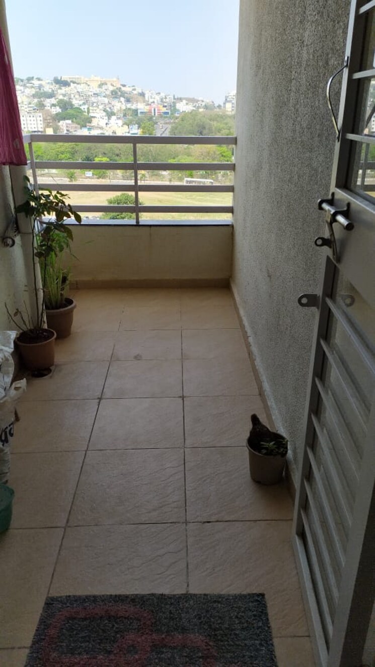 Balcony, ashtekar-silver-oak 1 Bedroom 600 Sq.Ft. Apartment In Katraj Pune 8559020