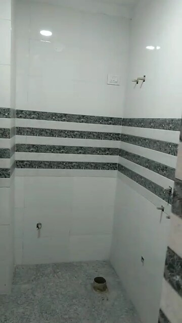 Master Plan in 1 BHK Builder Floor at Mehrauli – for Sale