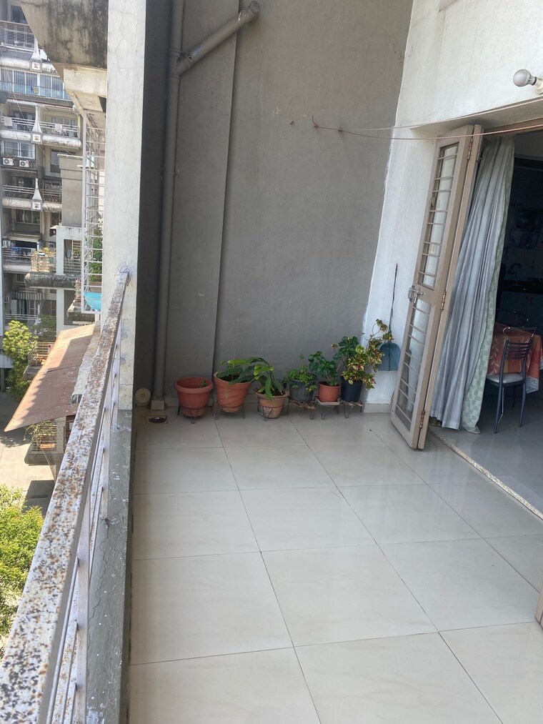 Balcony, eisha-sangam 3 Bedroom 1300 Sq.Ft. Apartment In Market Yard Pune 8559052