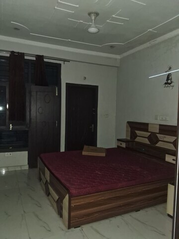 Room in  Pg at Gomti Nagar – for Rent