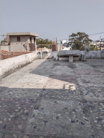 Room in  Pg at Gomti Nagar – for Rent