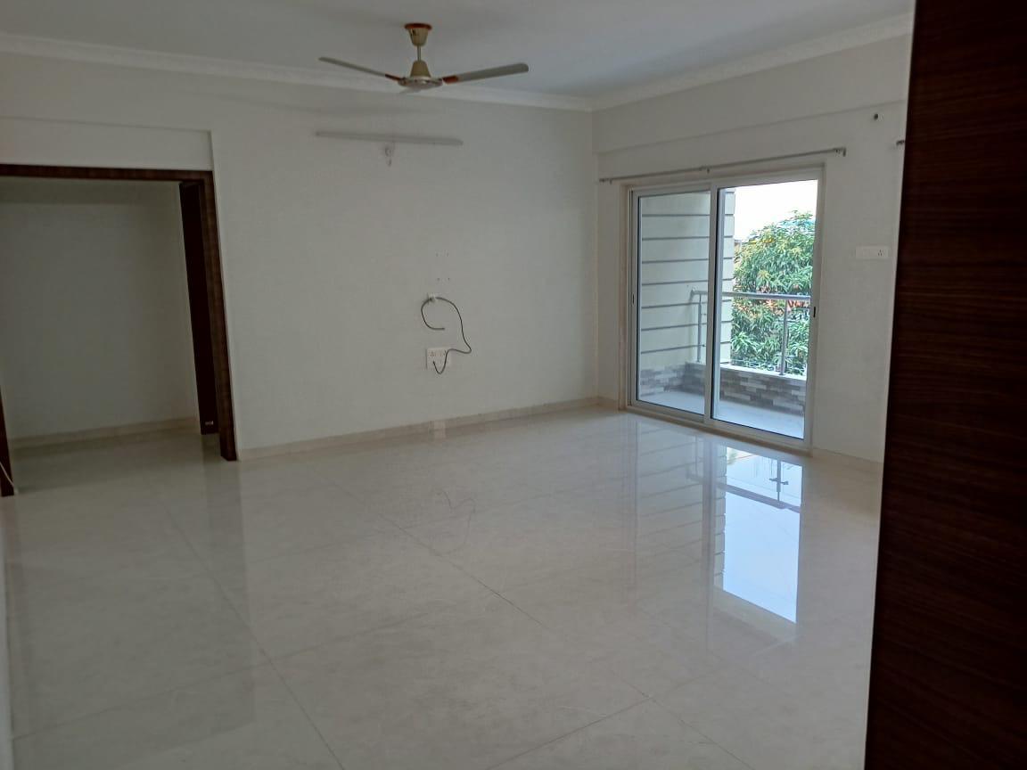 3 BHK 1450 Sq.Ft. Apartment in Clover Citadel